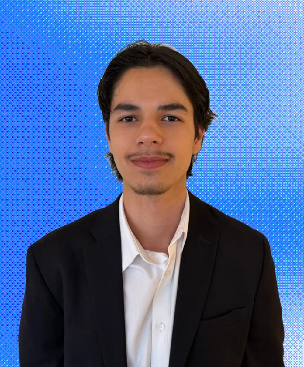 Artus Guenes, Founder of secuveri